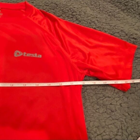 TESLA Hyper Dri T Shirt Size Medium Red Scoop Neck - Picture 7 of 10